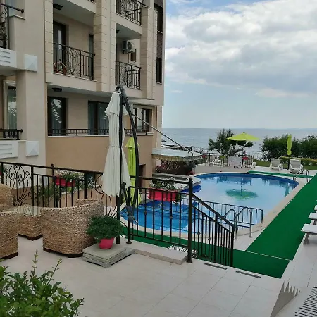 Mimi & Dari In Porto Paradiso سفيتي فلاس